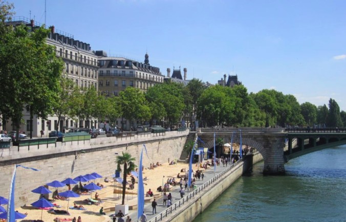 293949_10100389833188120_5035638_n